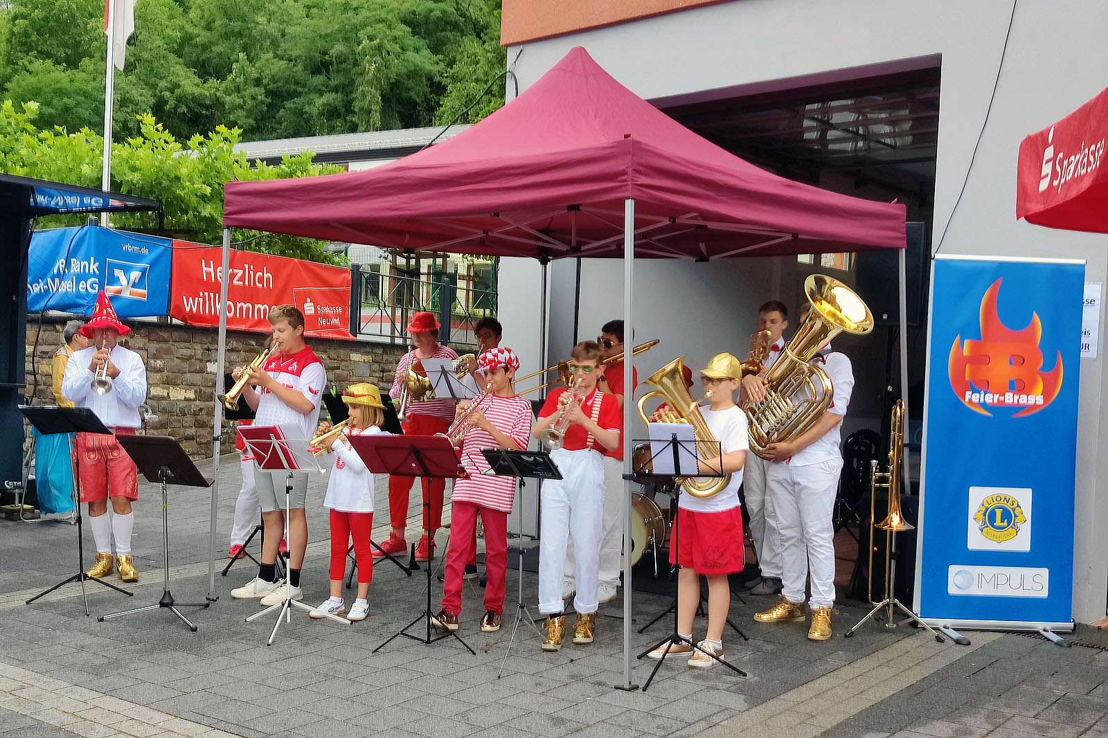 FeierBrass beim Feuerwehrfest in Leubsdorf